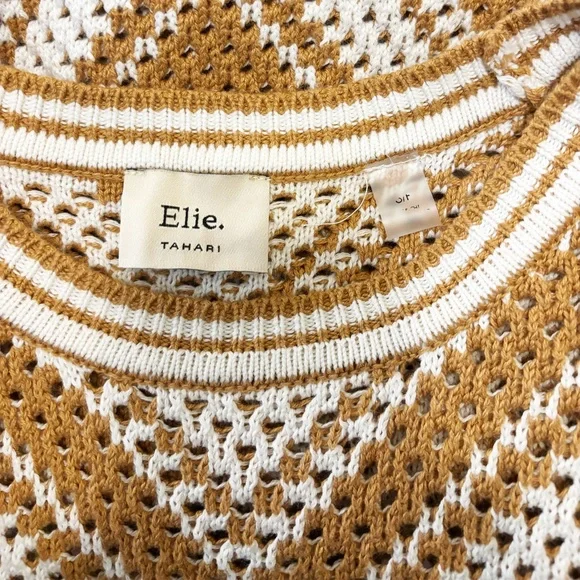 Elie Tahari Knit sleeveless sweater tank - Picture 4 of 4